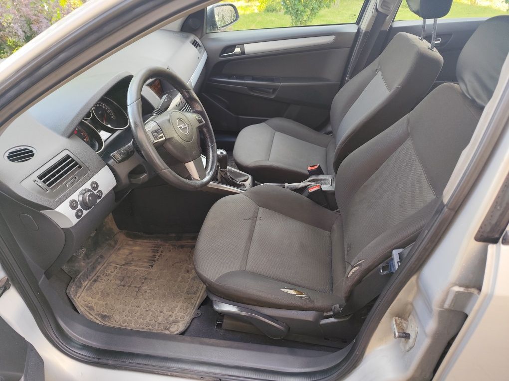 Opel Astra H 1.4