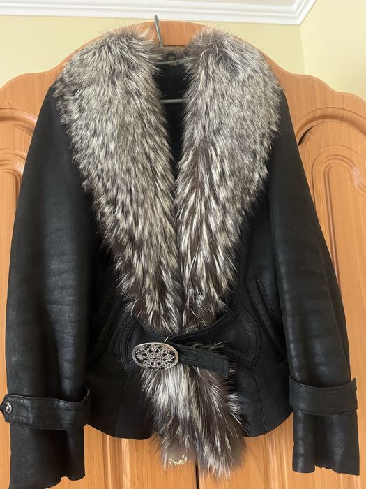 Продаю дублянку, вживана, в хорошому стані, комір чорнобурка, роз 48