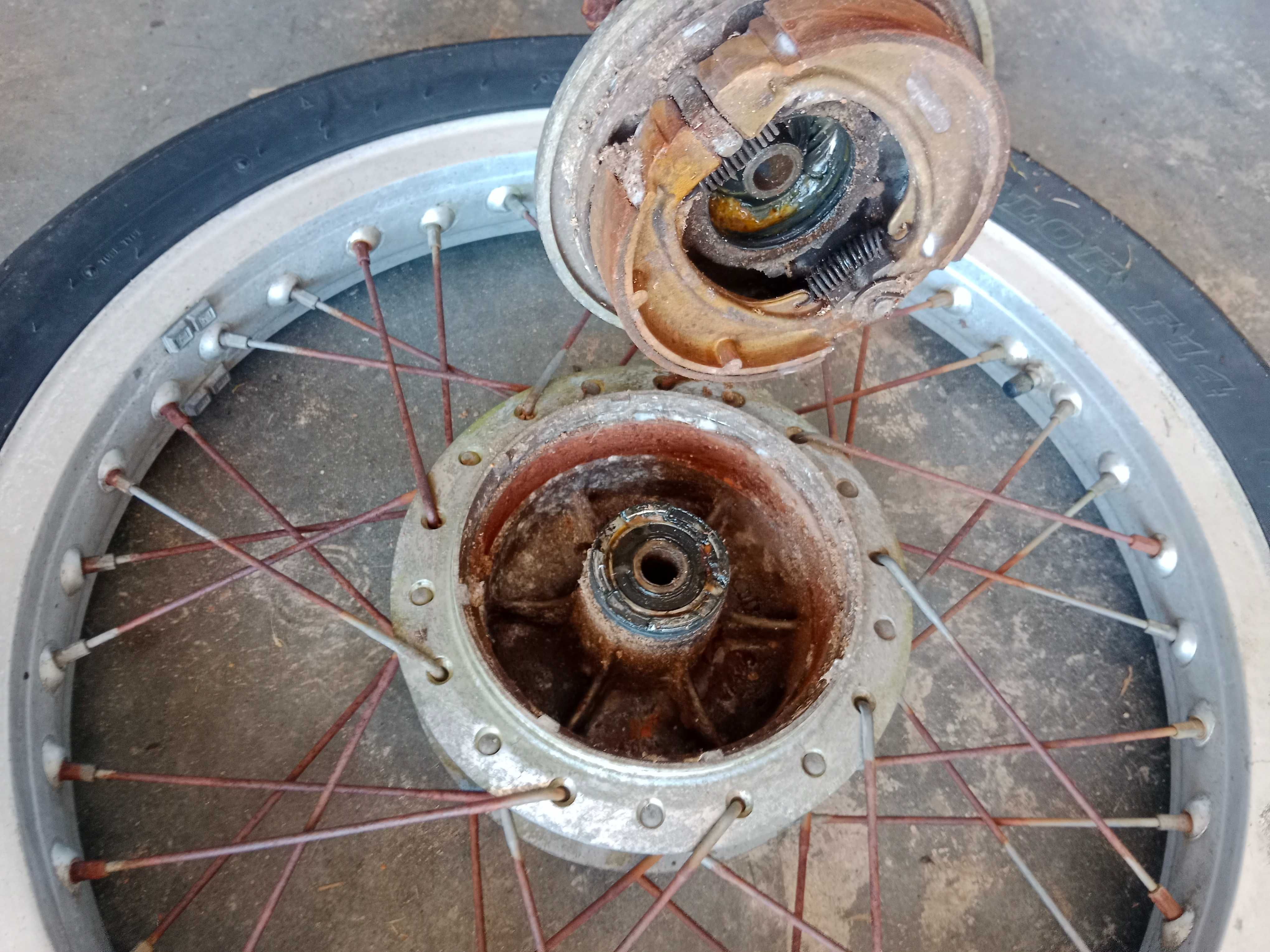 honda cl250 cl 250 felga przód koło przednie bęben hamulcowy opona