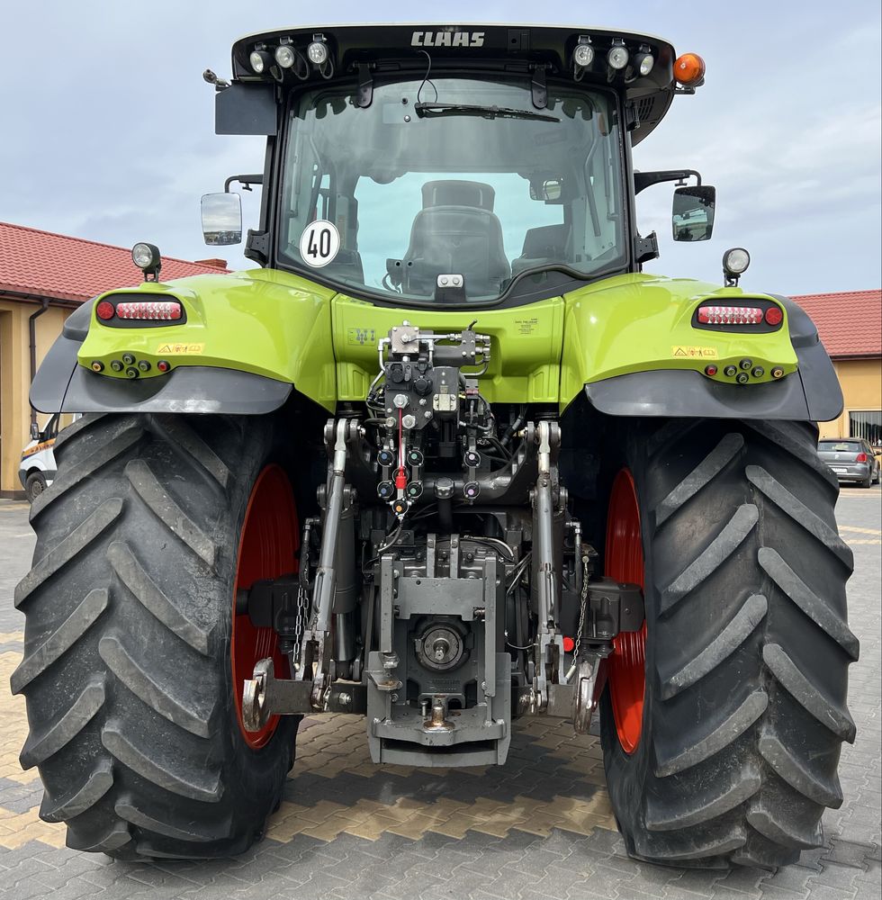 Claas Axion 810 HexaShift Cebis