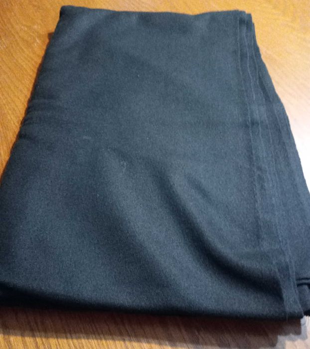 Materiał na płaszcz lub kurtkę - nowy  (ciemnozielony)