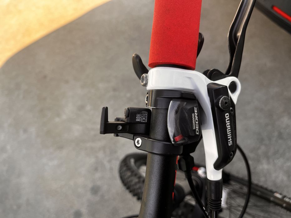 Cube Attention 29” M