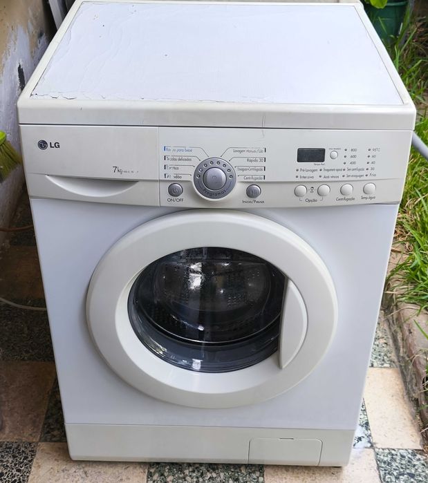 Máquina de Lavar Roupa LG 7 kg (entrega)
