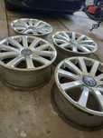 Srzedam Felgi Aluminiowe 17cali 5x100 ET35,Otwór centrujący 57,1