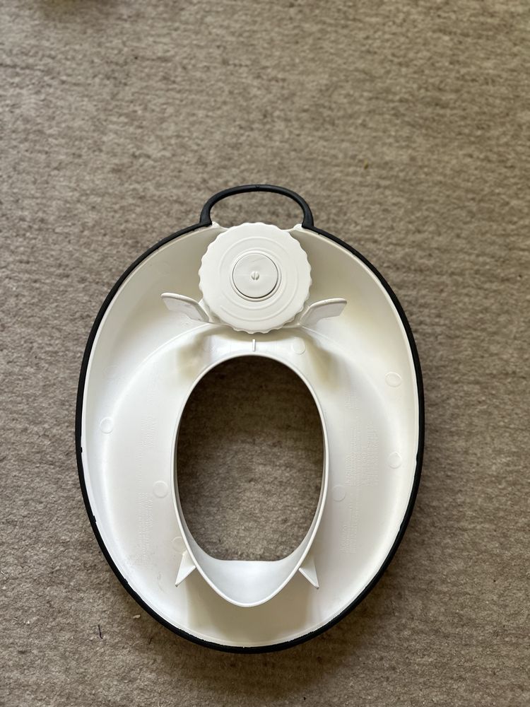 Сиденье для унитаза BabyBjorn