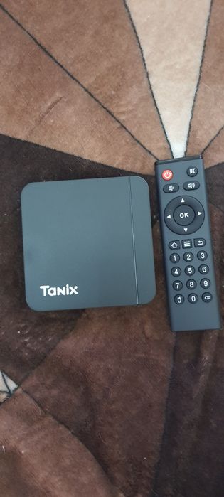 Смарт приставка Tanix W2 4/32 - КОРОЛЬ дешевих смарт тв.