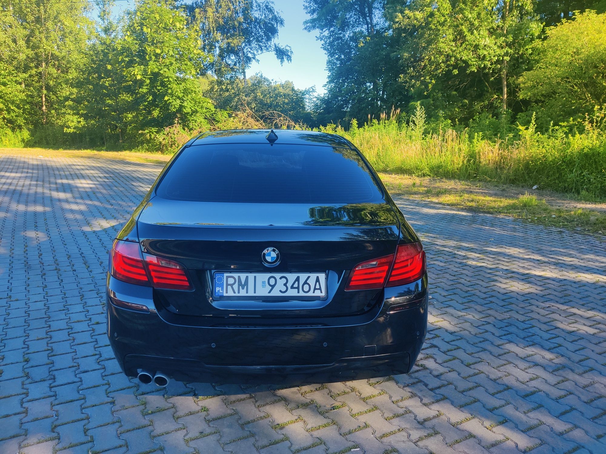 BMW 5 f10 2.0d  2010 rok full opcja