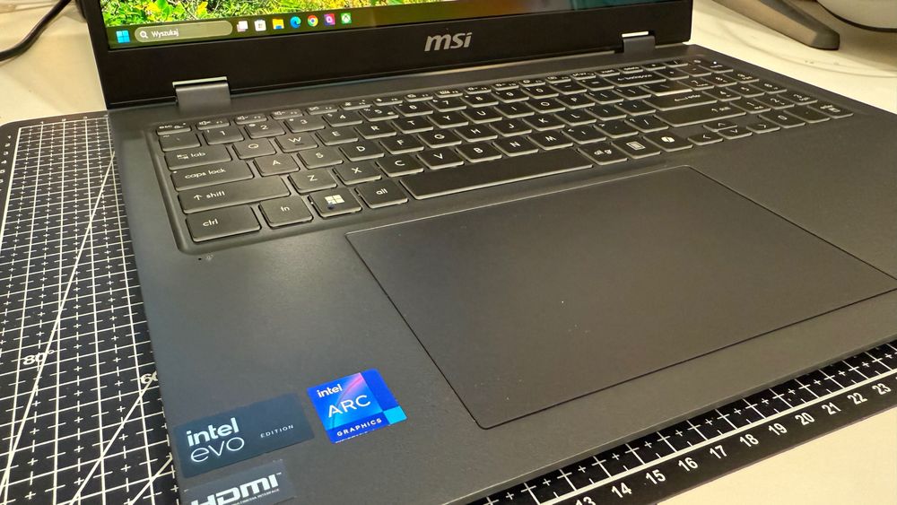 MSI Prestige 16 AI Evo: 1 TB, 16 GB — Model B1MG-069PL Windows 11 Pro