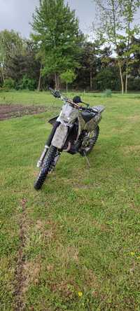 Suzuki Drz 400Y.