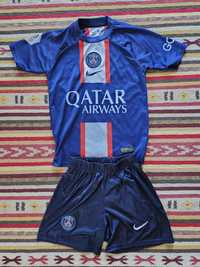 Komplet pilkarski koszulka spodenki  Nike Paris saint germain rozmiar