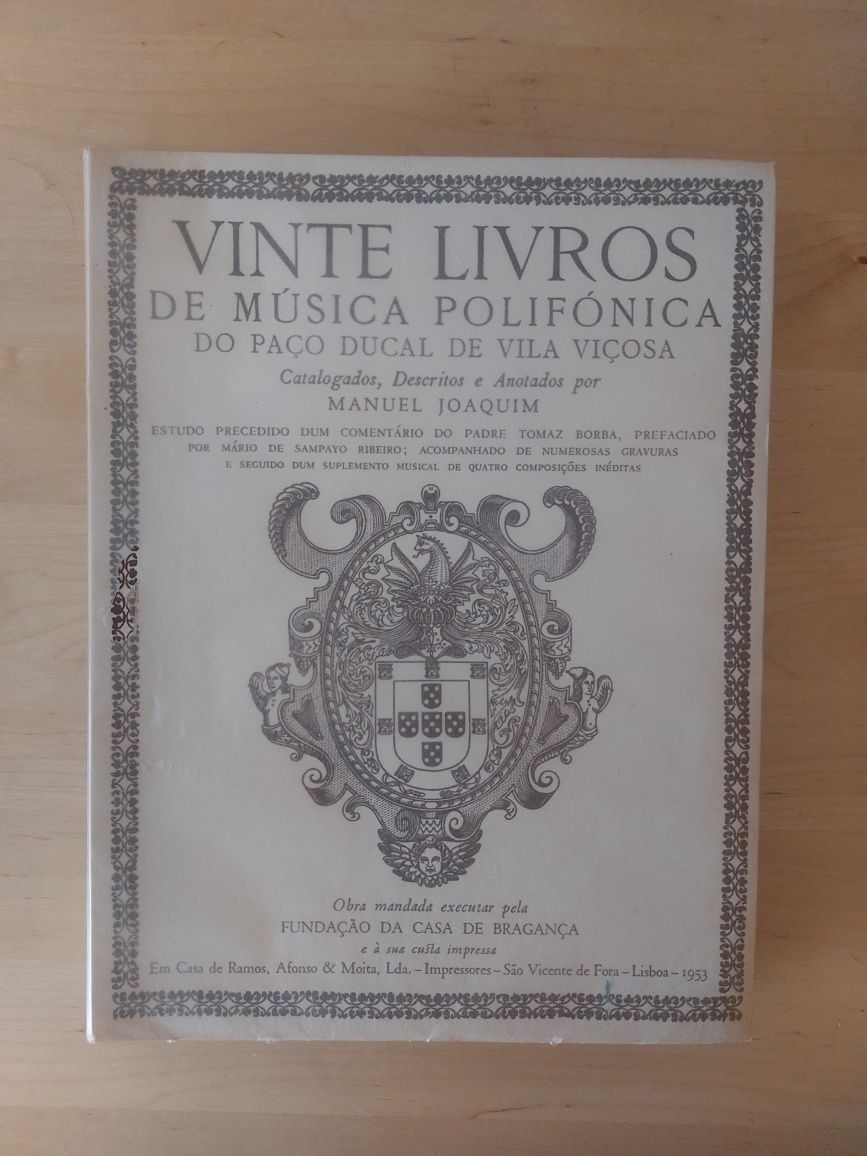 Vinte livros de música polifónica do paço dual de Vila Viçosa