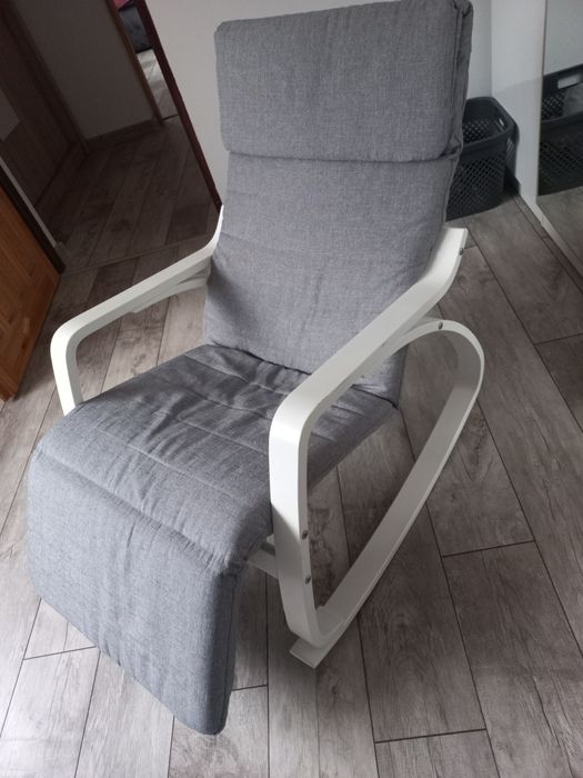 Fotel bujany szary