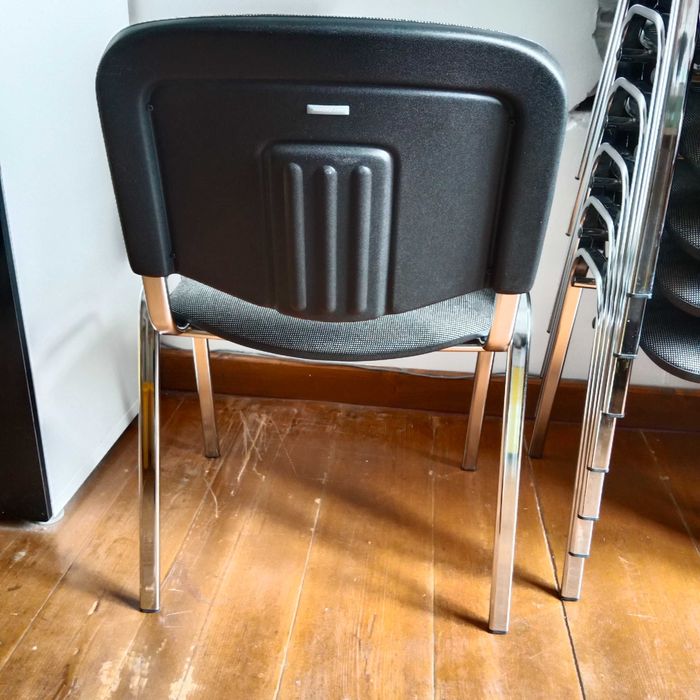 Krzesła biurowe konferencyjne Nowy Styl 21 sztuk