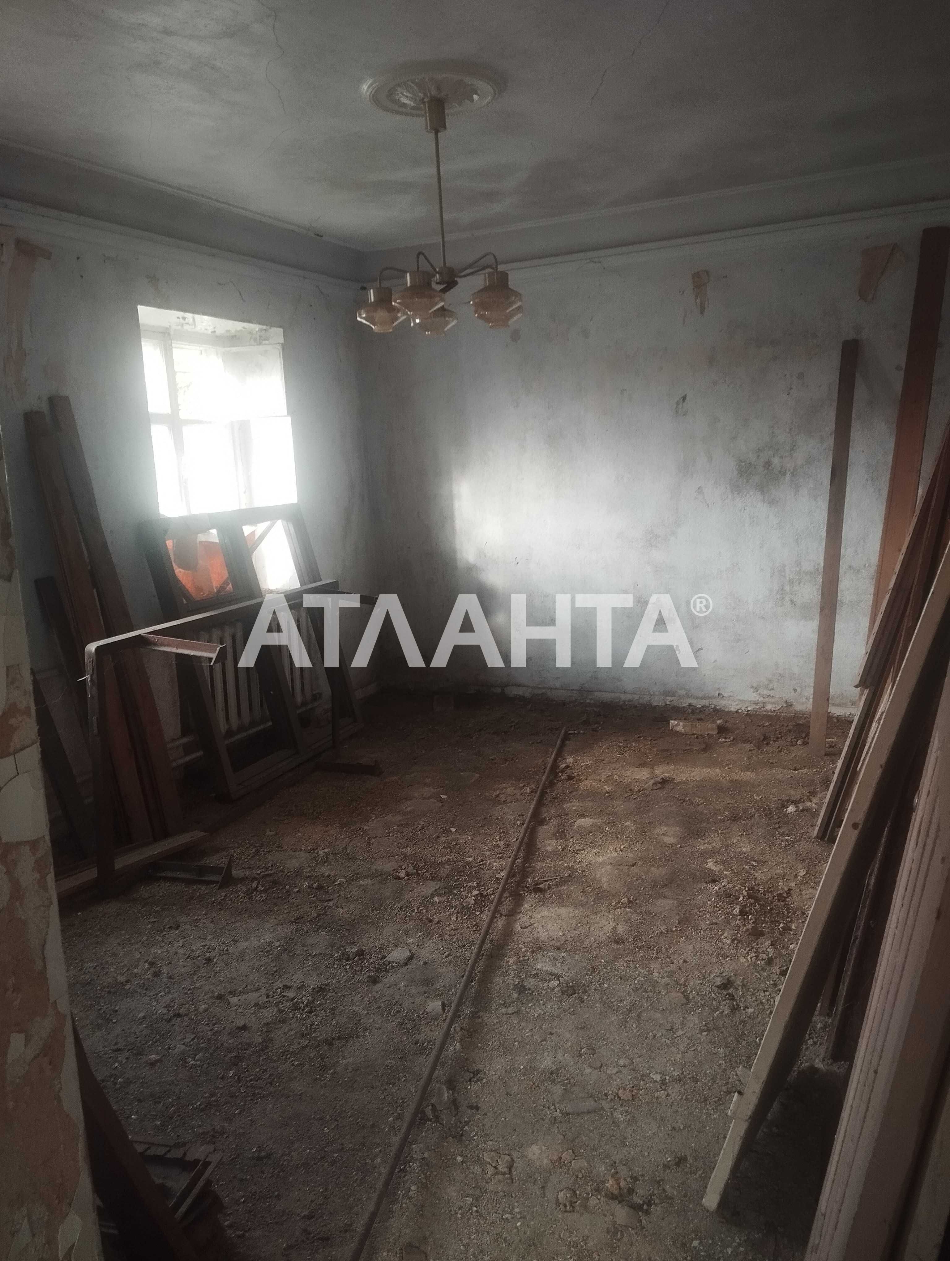 Часть дома с участком на Слободке