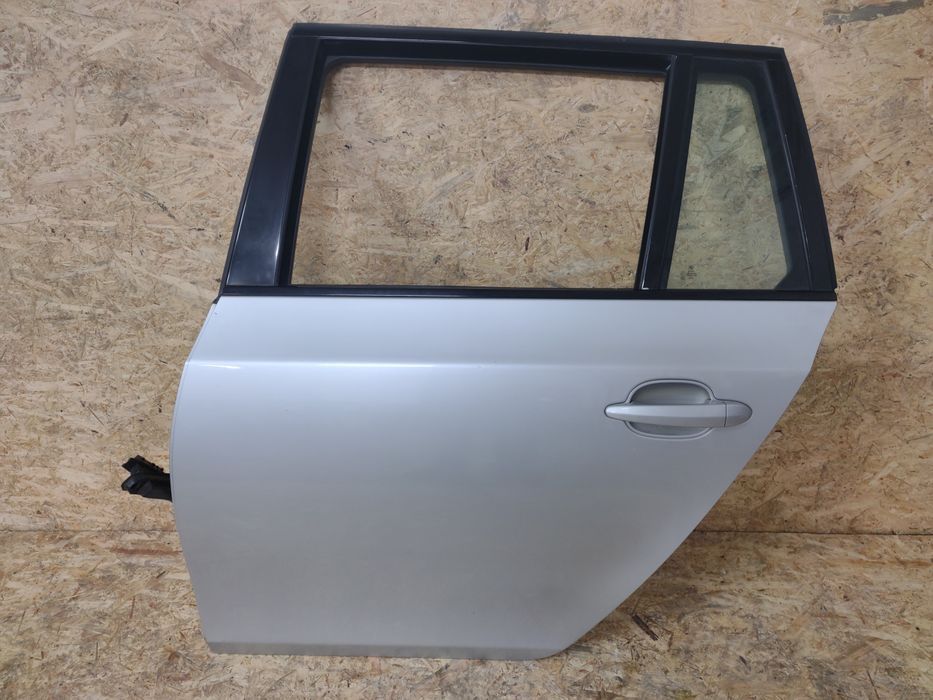 Porta Traseira Esquerda cinza Bmw Serie 5 E60 E61 Lci 2009