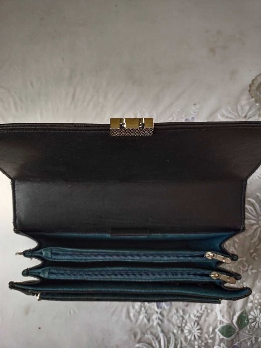 Барсетка чоловіча