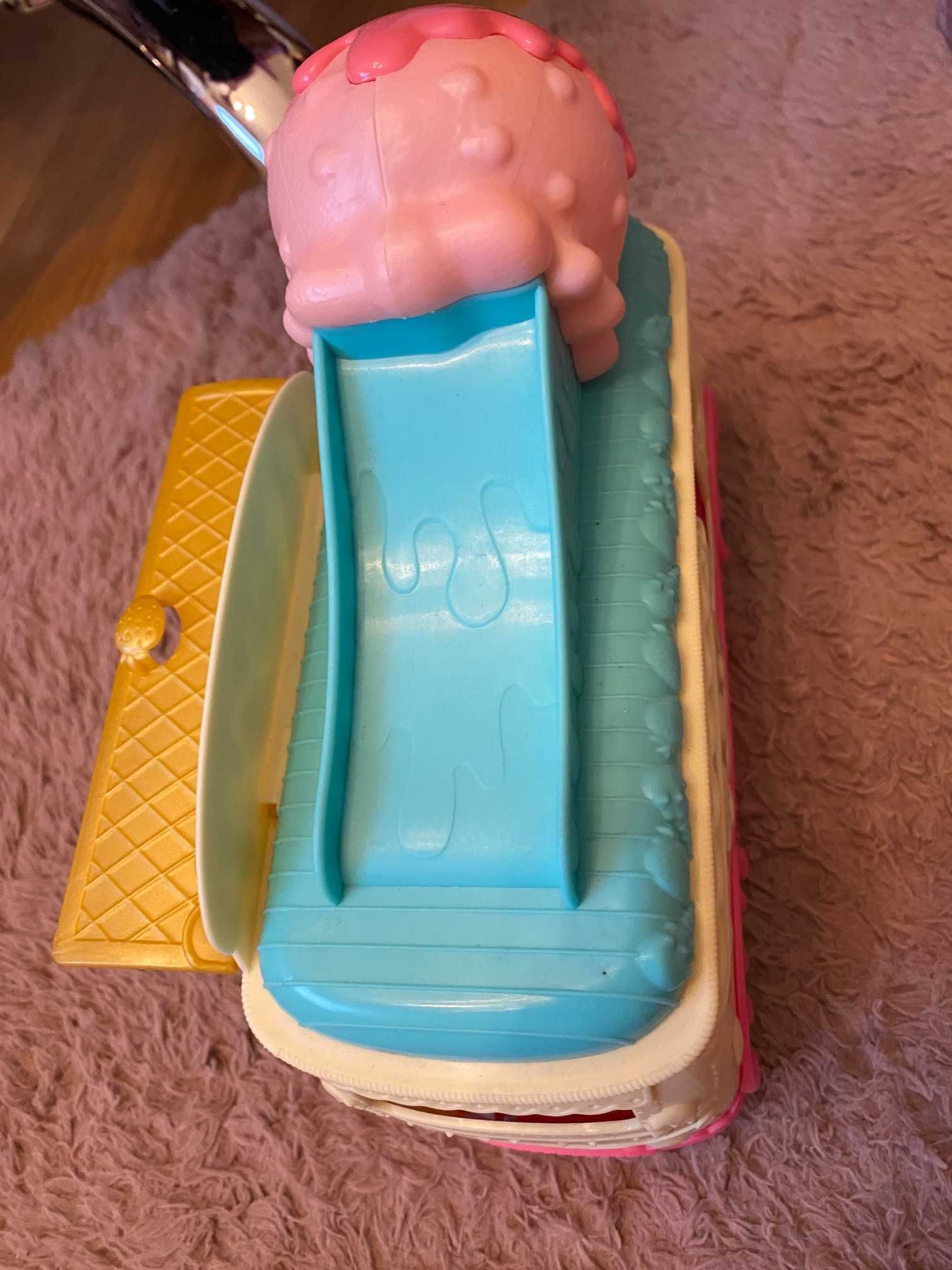 Zestaw Polly Pocket mobilna lodziarnia akcesoria lalki