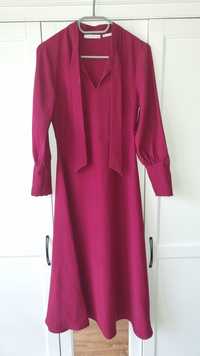 Elegancka sukienka w kolorze fuksji Reserved 34