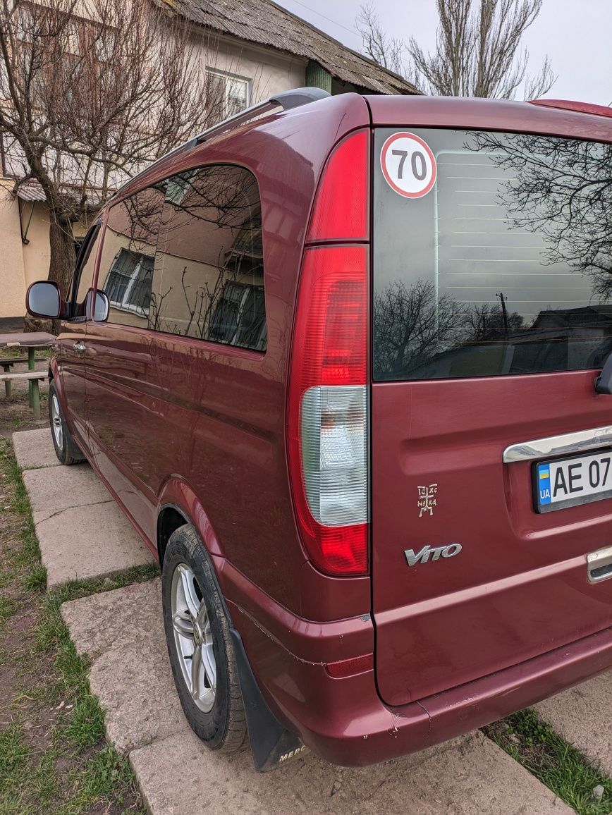 Продам сімейне авто, vito111 в 639 кузові на автоматі