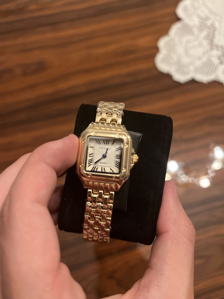 Relógio Vintage Dourado