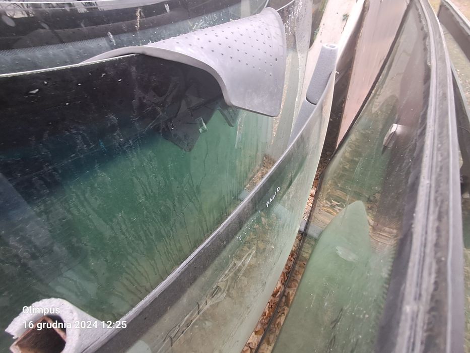 Szyba czołowa,przód Ford Fiesta mk6,Palio Weekend,Volvo S90,Rover75