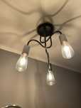 Nowoczesna sufitowa lampa