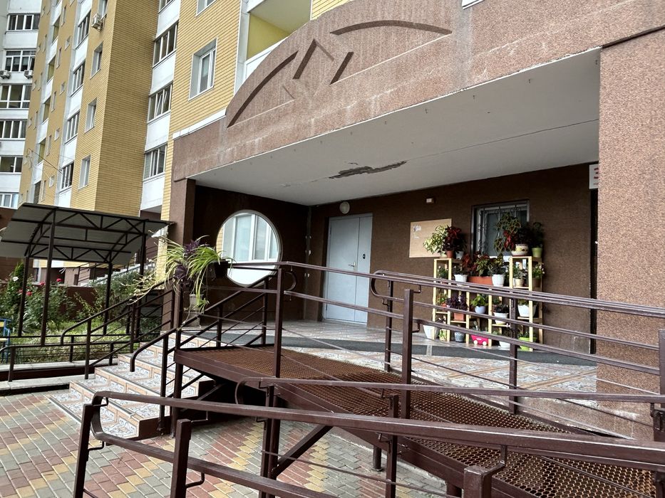 Оренда 3-х кімн квартири в ЖК «Крістер Град»( Виноградар)