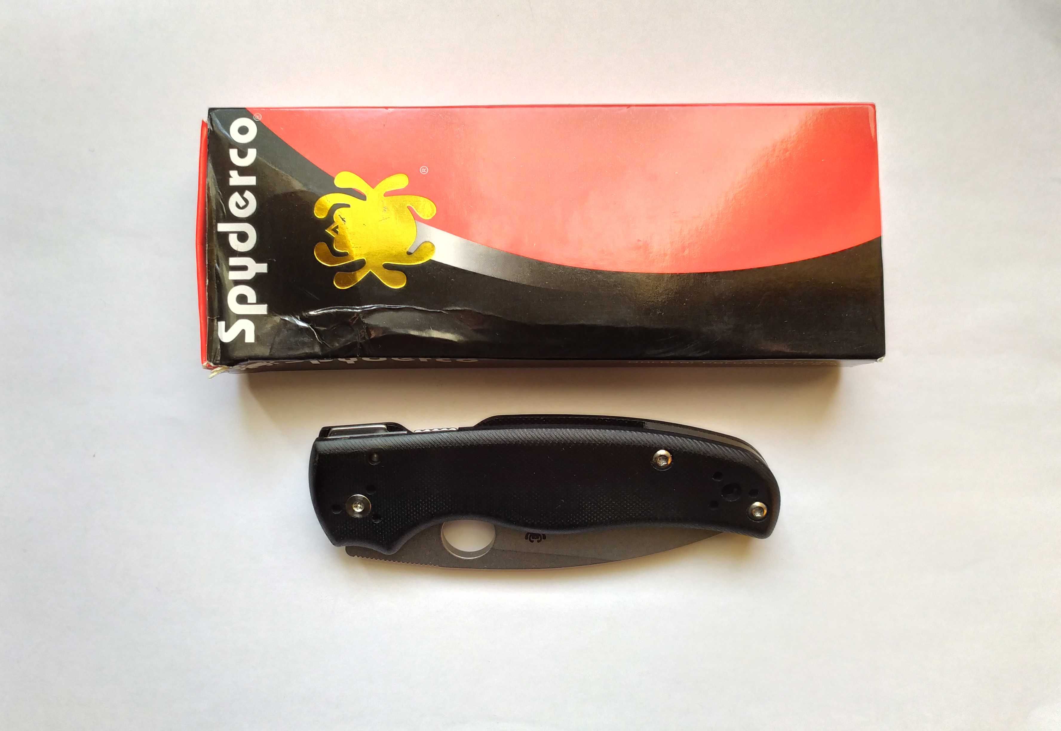 Продам нож Spyderco Shaman