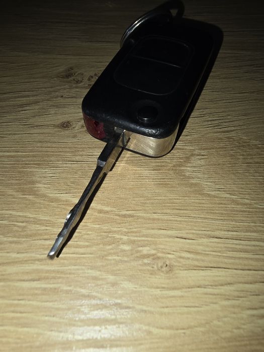 Kluczyk scyzoryk Mercedes