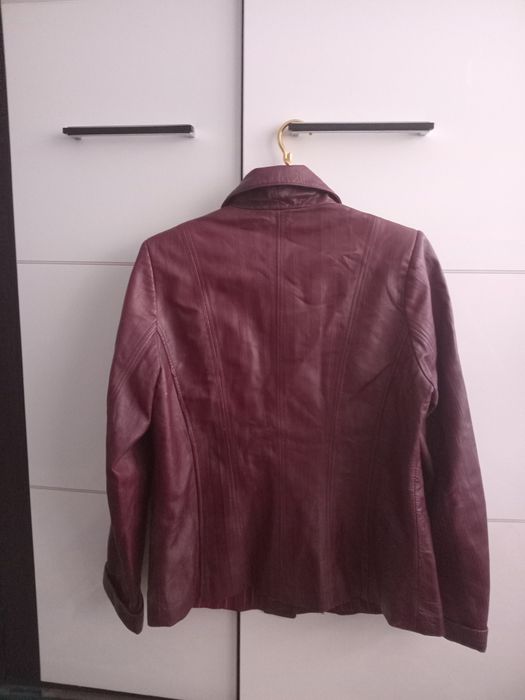 Шкіряний жіночий піджак