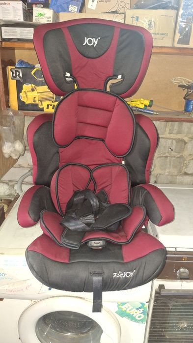 Автокрисло дитяче