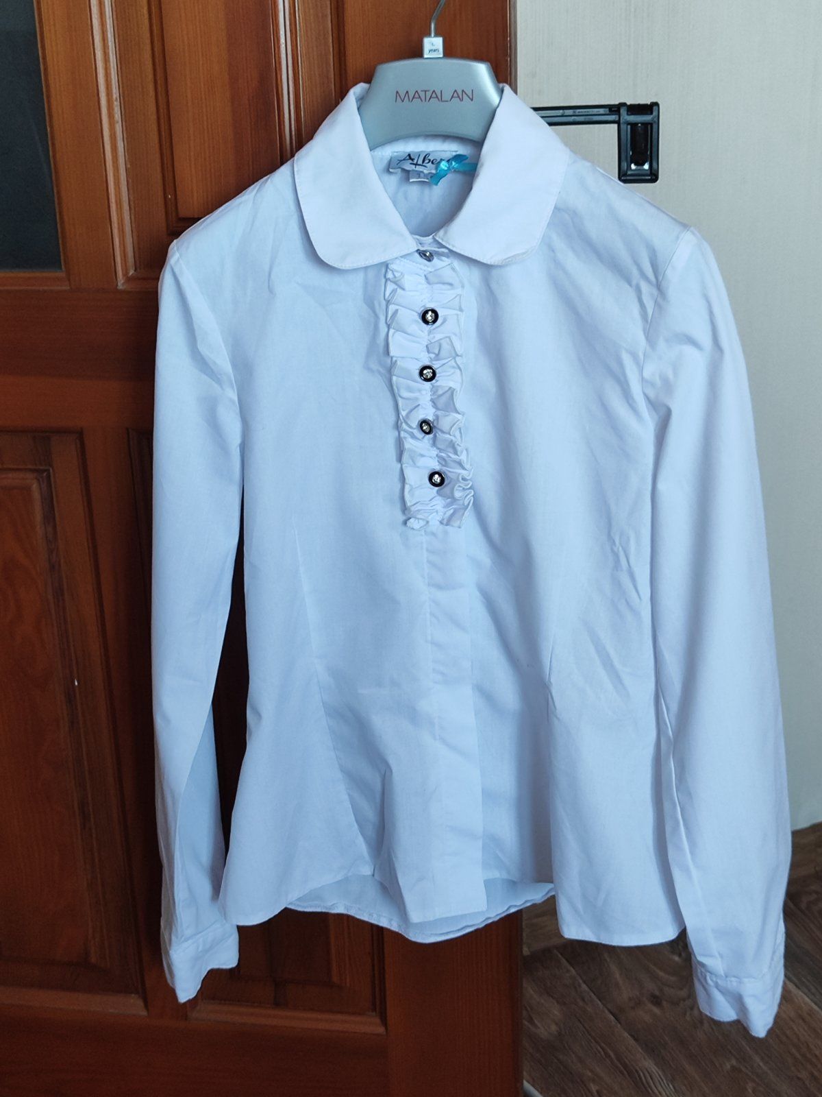 Белая блуза для девочки в школу