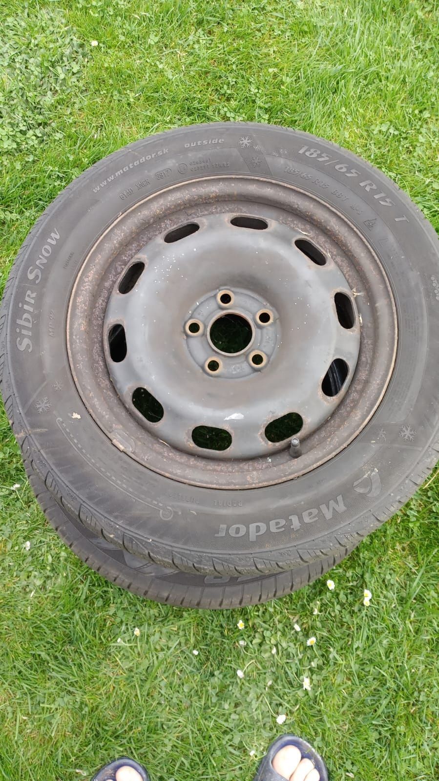 Opony zimowe 185/65R/15 wraz z felgami sprzedam