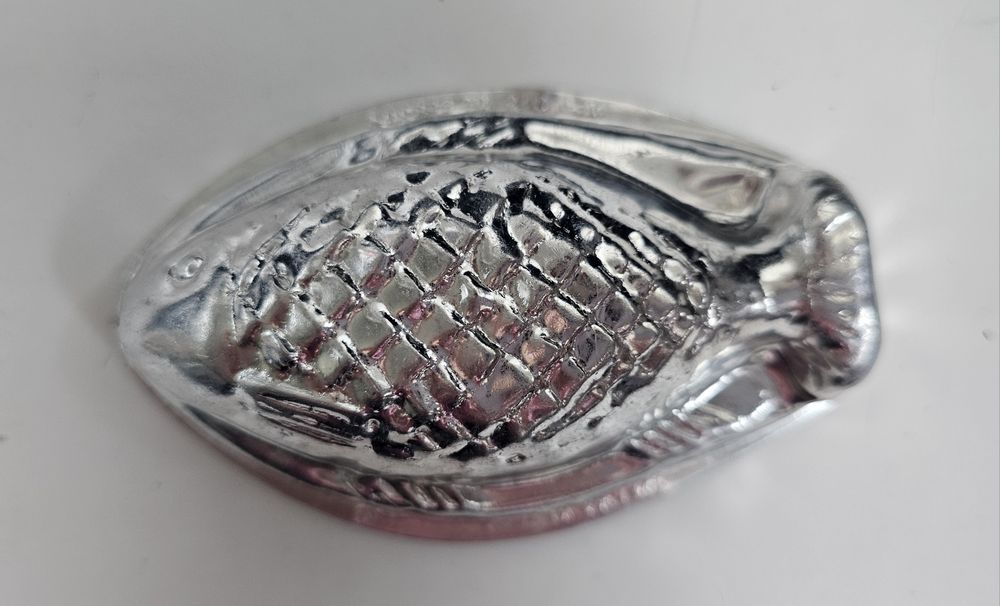 Angielska foremka Nutbrown w kształcie ryby – vintage, Made in England