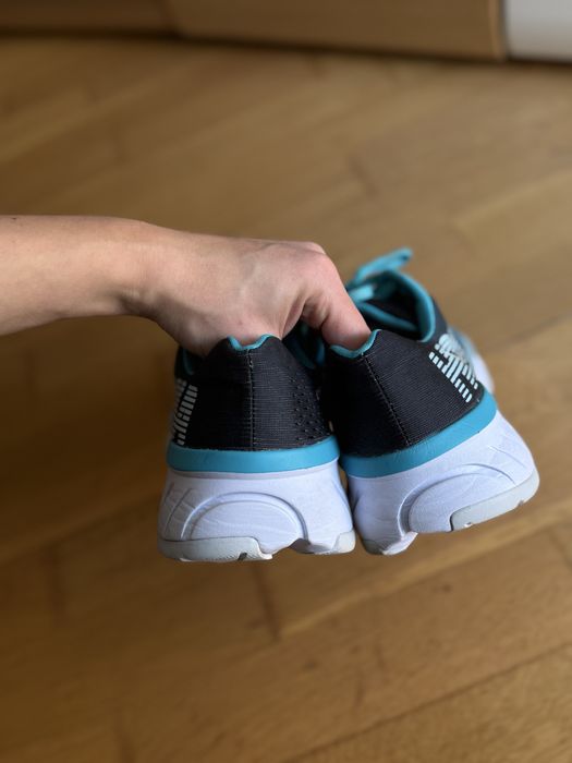 Кросівки hoka бігові , фітнес, тренажерка