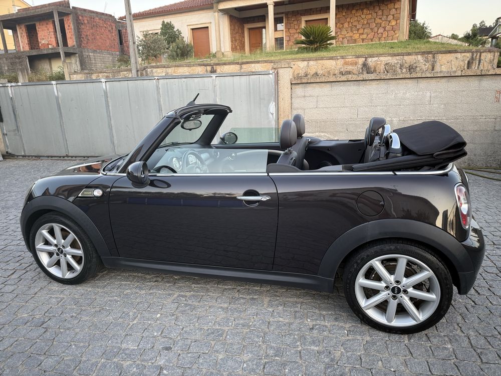 Mini cooper D cabrio versão HighGate