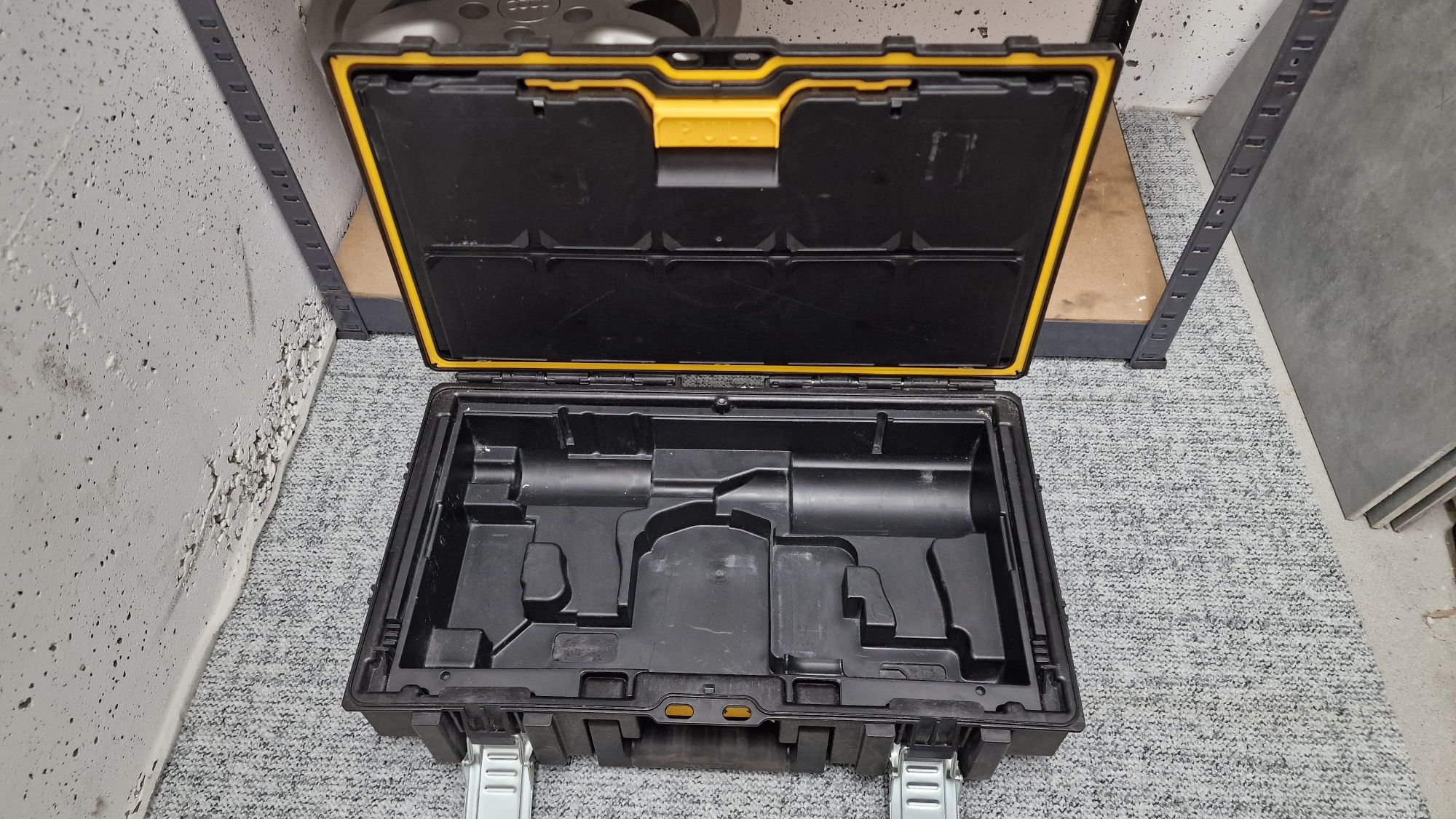 DeWALT DS150 ToughSystem – Skrzynia narzędziowa