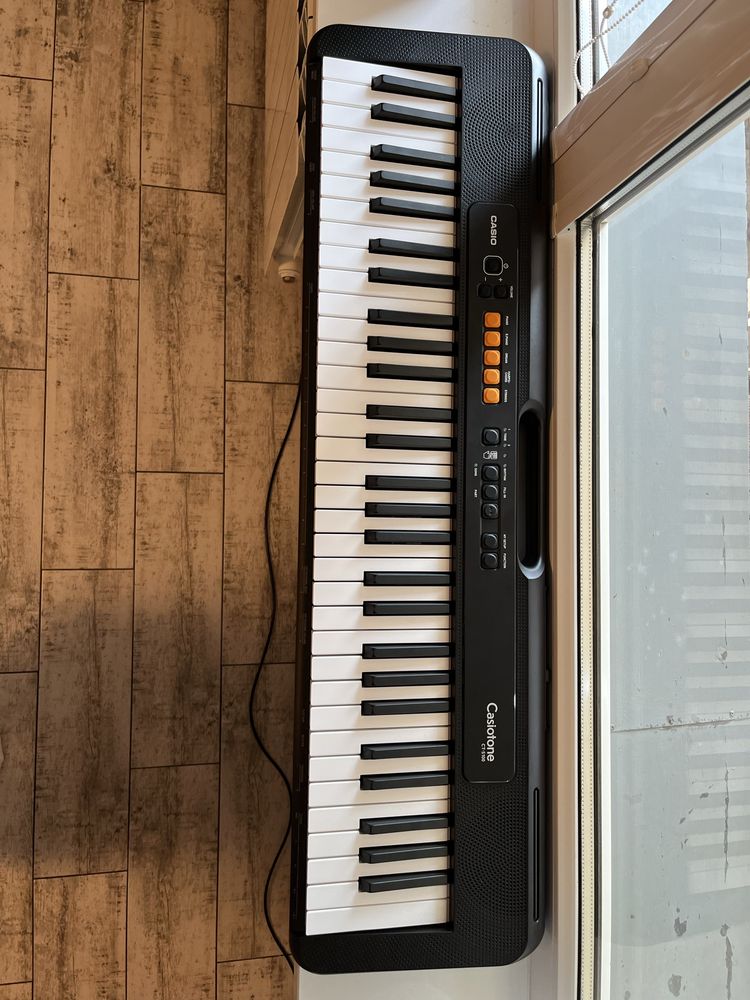 Casio ct -s100 używany