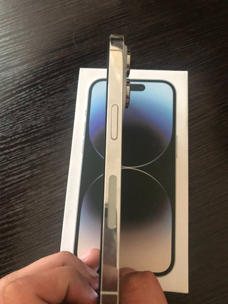 iPhone 14 pro 128gb