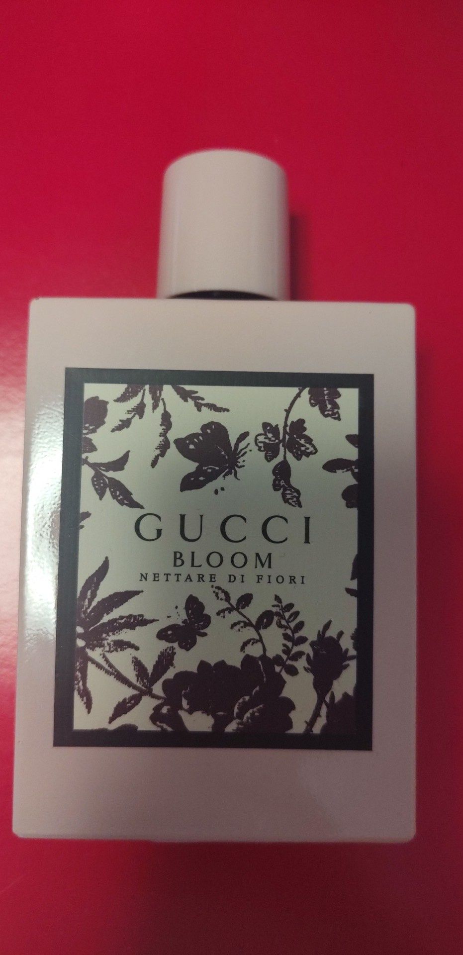 Perfum Gucci. Nettre di Fiori