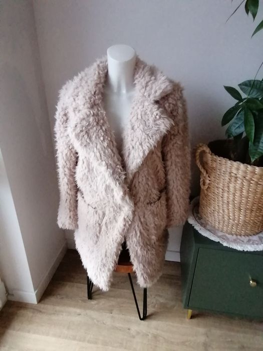 Futro futerko futrzany płaszcz CROPP r. L