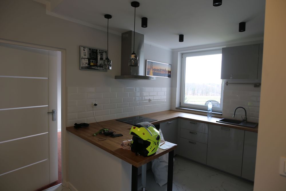 Piękny apartament - 2 pokoje w budynku Zgody 7