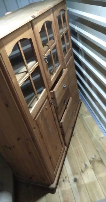 Kredens/witryna z szufladami