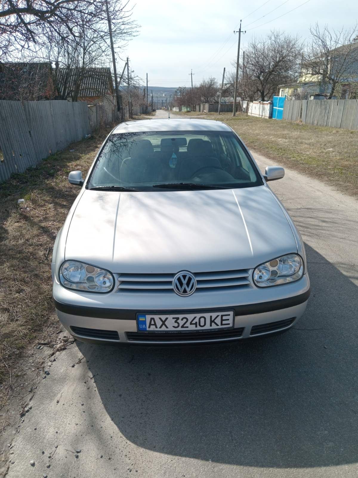 Продам volkswagen golf 4 газ/бензин