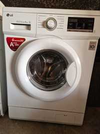 Máquina de lavar roupa LG 8KG