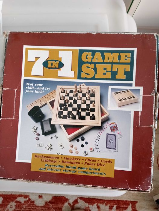 Jogos tabuleiro trivial damas 7 em 1