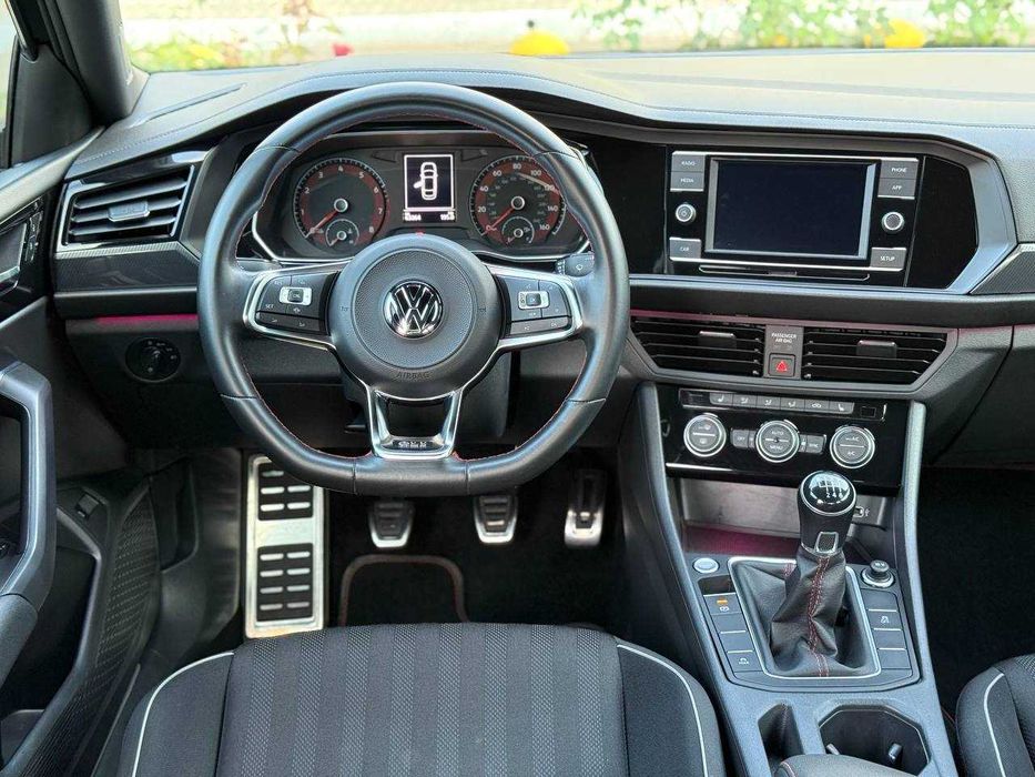 Volkswagen Jetta GLI 2019