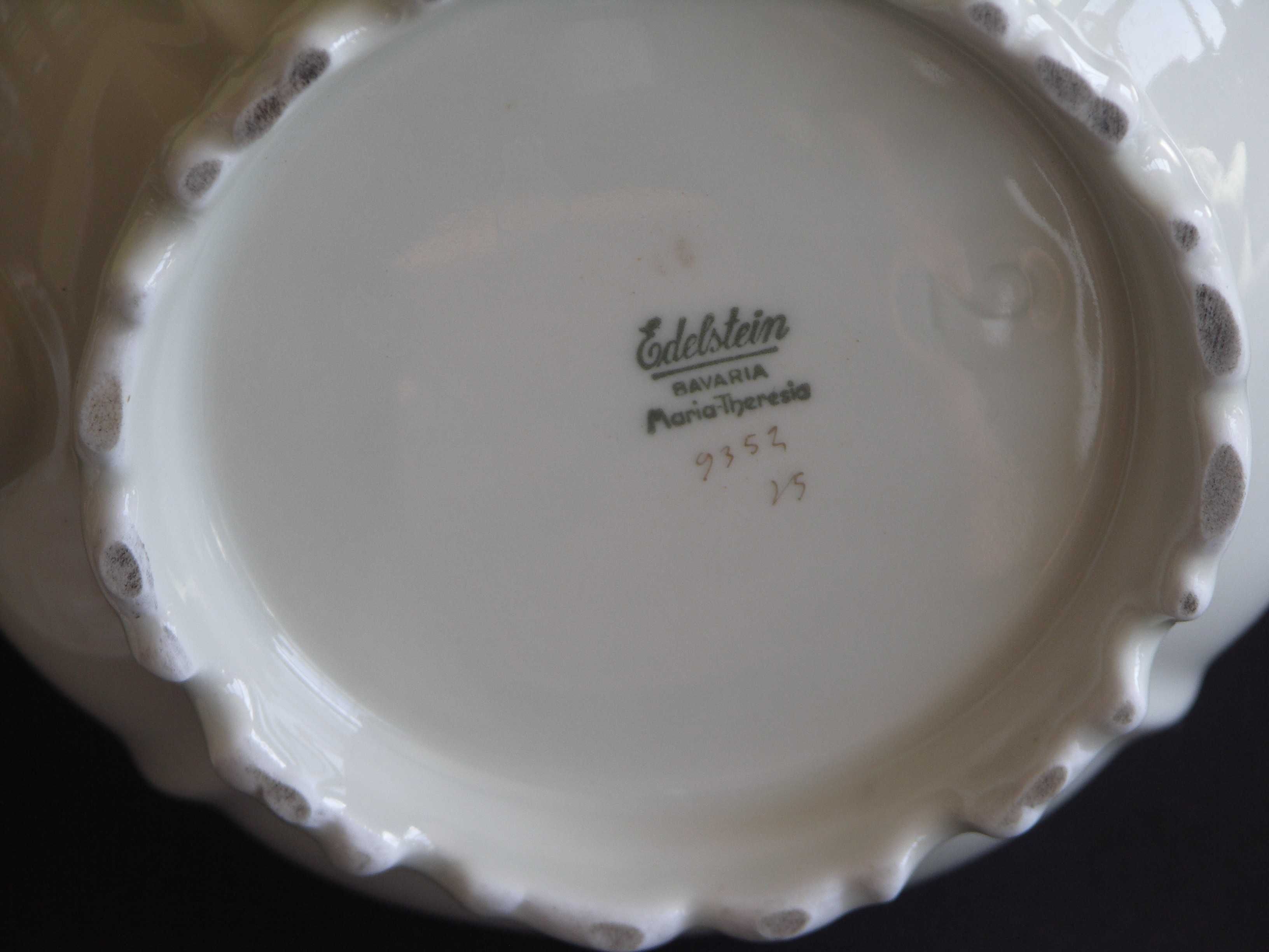 Porcelanowy imbryk do herbaty Edelstein Bavaria Maria Teresia