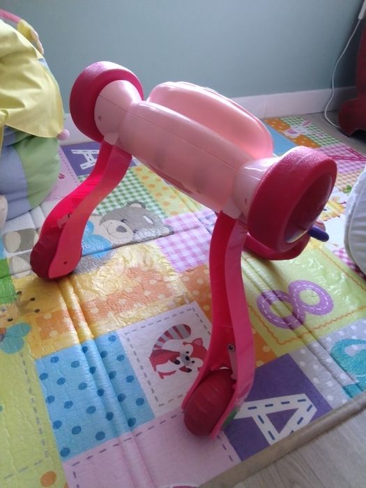 Carrinho para ajudar a andar