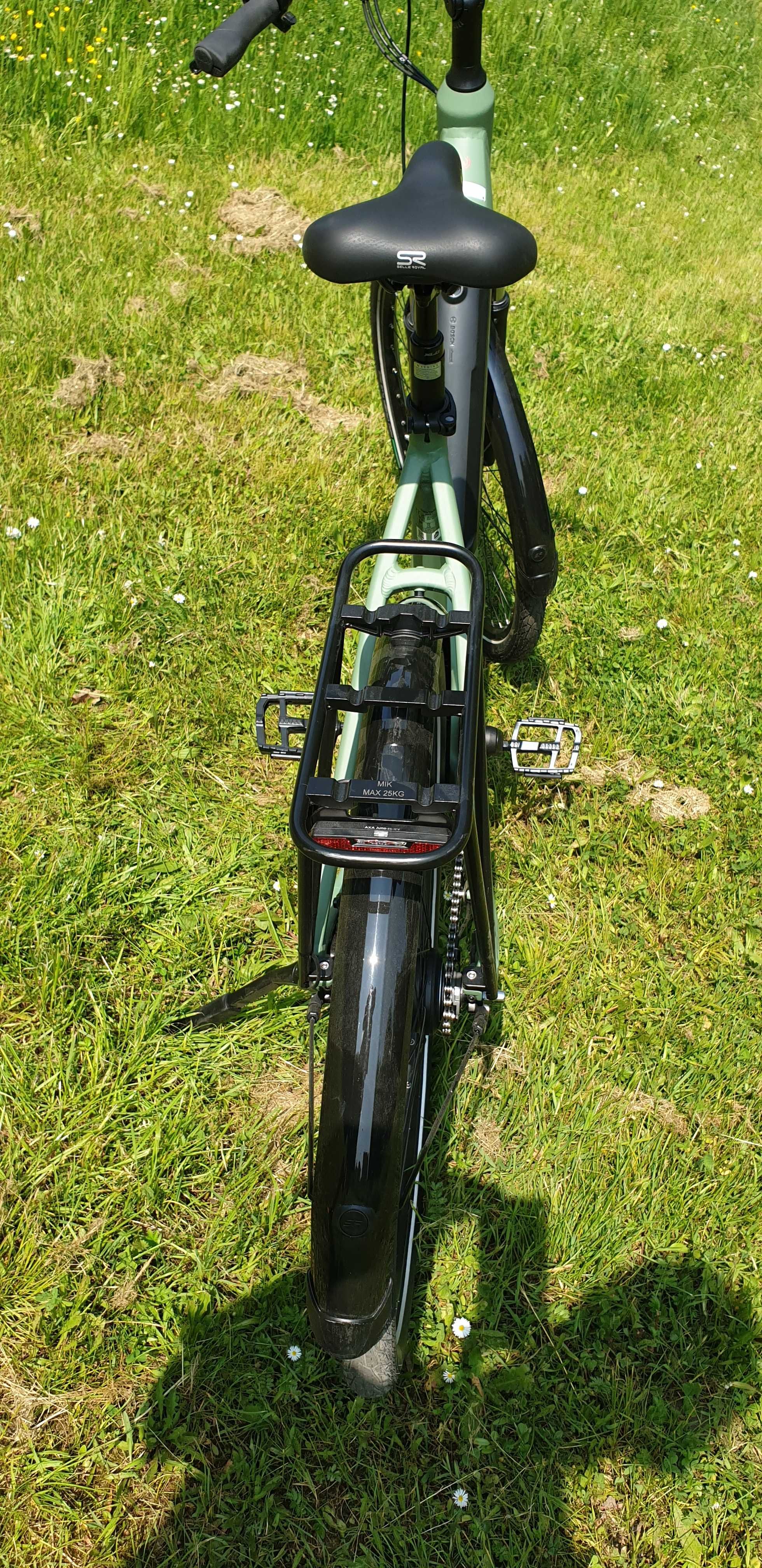 Rower trekkingowy elektryczny Winora Tria N8f cube reaction hybrid
